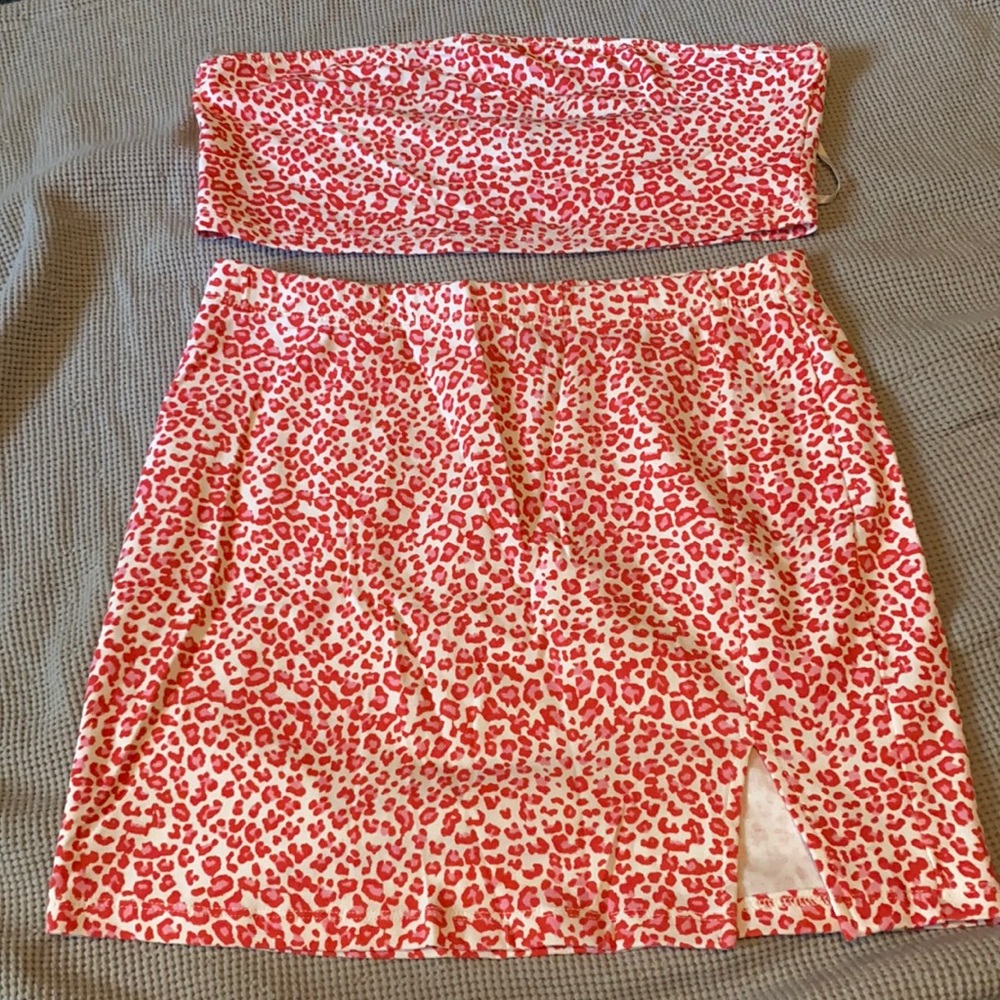 Shien 2 piece set never worn ADORABLE